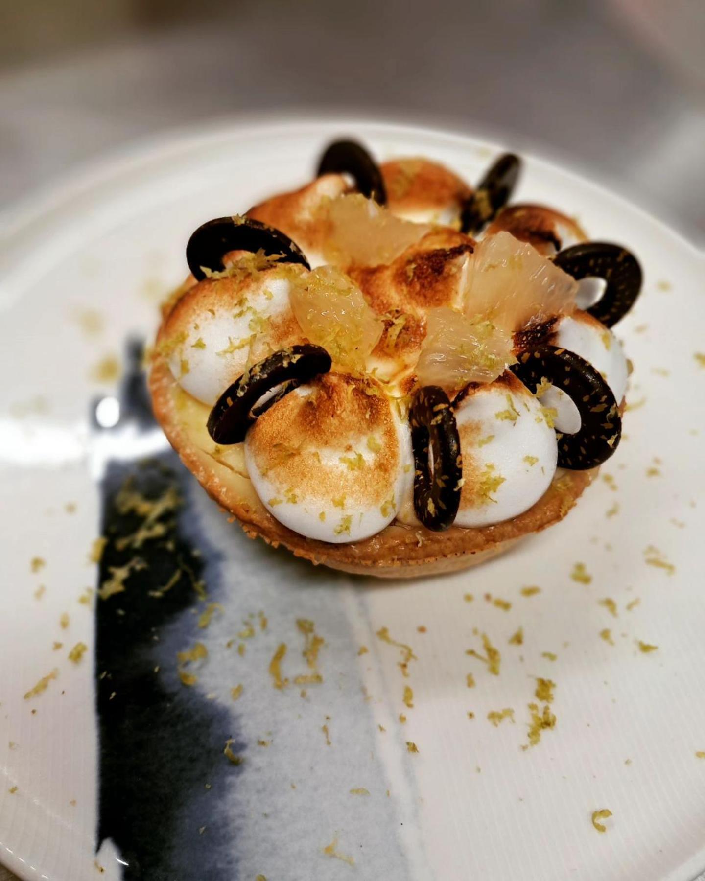 Logis Hotel & Restaurant Le Soleil D'Or Montigny-la-Resle Eksteriør bilde